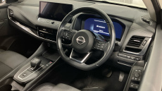 Nissan Qashqai 1.3 DiG-T MH 158 N-Connecta 5dr Xtronic Petrol Hatchback